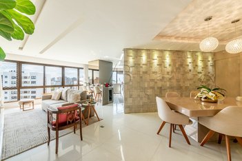 apartment em Rua Tremembé, Vila Jardim - Porto Alegre - RS