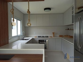 house em Avenida dos Jerivás, Cachoeira do Bom Jesus - Florianópolis - SC