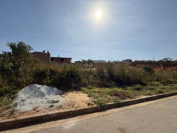 land_lot em Avenida Bandeirante Felipe Rodrigues, Residencial Parque dos Buritis - Lagoa Santa - MG