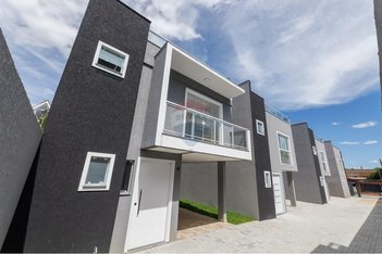 house em Rua Benjamin Mion, Santa Felicidade - Curitiba - PR