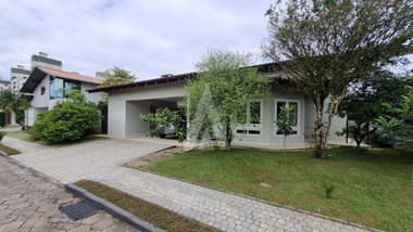 house em Rua Presidente Prudente de Moraes, Santo Antônio - Joinville - SC