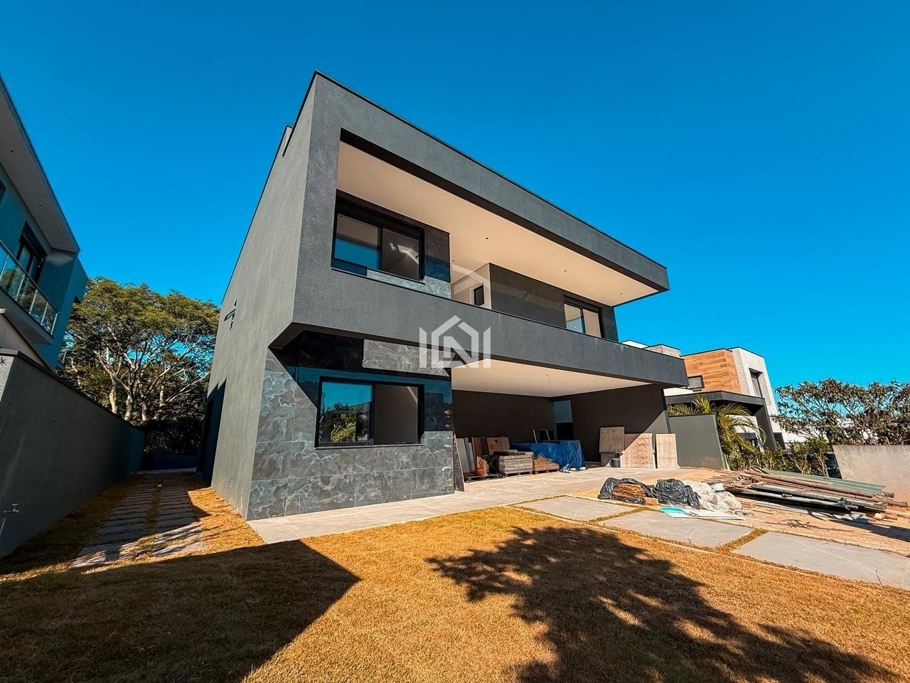 casa em construcao a venda no condominio alphaville granja viana - fachada