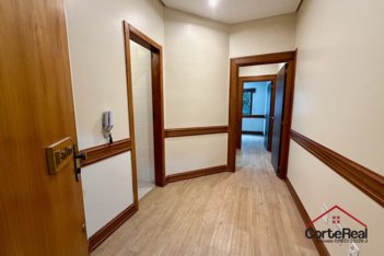 office em Rua Dona Laura, Rio Branco - Porto Alegre - RS