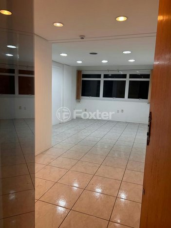 office em Rua Uruguai, Centro Histórico - Porto Alegre - RS