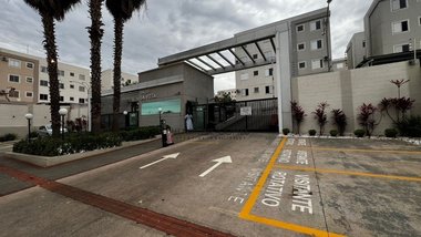 apartment em Rua Olympio Theodoro, Colinas - Londrina - PR