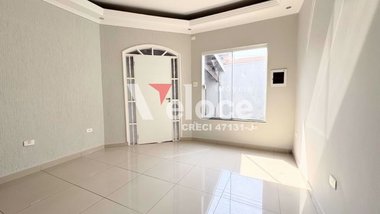 house em Rua Ciro dos Anjos, Loteamento Villa Branca - Jacareí - SP