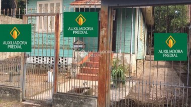house em Rua Álvaro Nicofé, Vila Jardim - Porto Alegre - RS