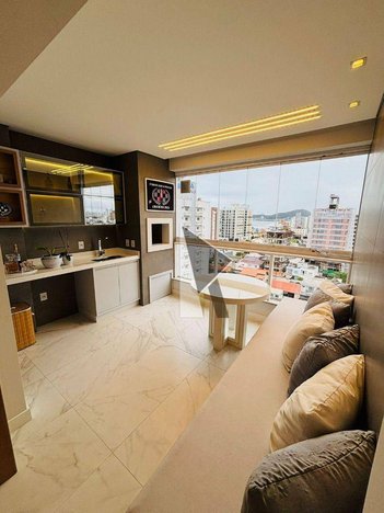 apartment em Avenida Prefeito Cirino Adolfo Cabral, Centro - Navegantes - SC