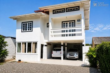 house em Rua Dezesseis de Julho, Caminho Novo - Palhoça - SC