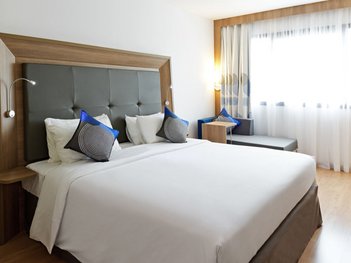 apartment em Avenida Luís Viana Filho, São Cristóvão - Salvador - BA