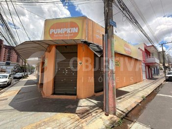 business em Avenida Cesário Alvim, Centro - Uberlândia - MG
