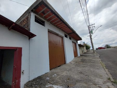 Cômodo Condomínio