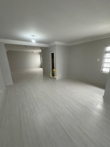 office em Rua Vinte e Quatro de Abril, Centro - Palhoça - SC