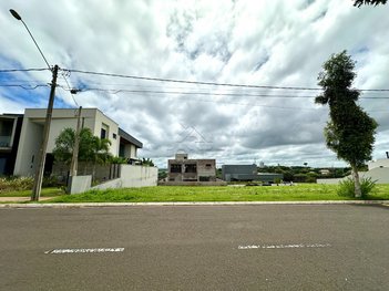 land_lot em Avenida Engenheiro Alberto Morato Krahenbuhl, Morato - Piracicaba - SP