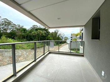 apartment em Haroldo Soares Glavan, Cacupé - Florianópolis - SC