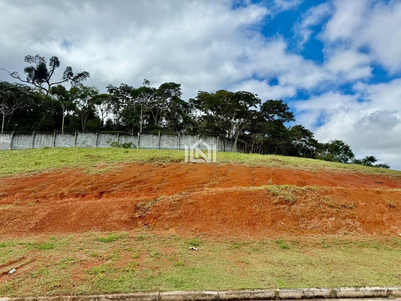terreno a venda condominio vintage arte de morar  frente