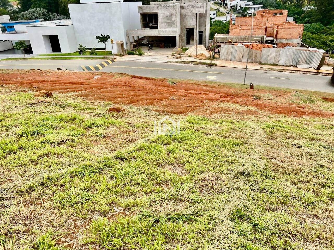 terreno a venda condominio vintage arte de morar  frente