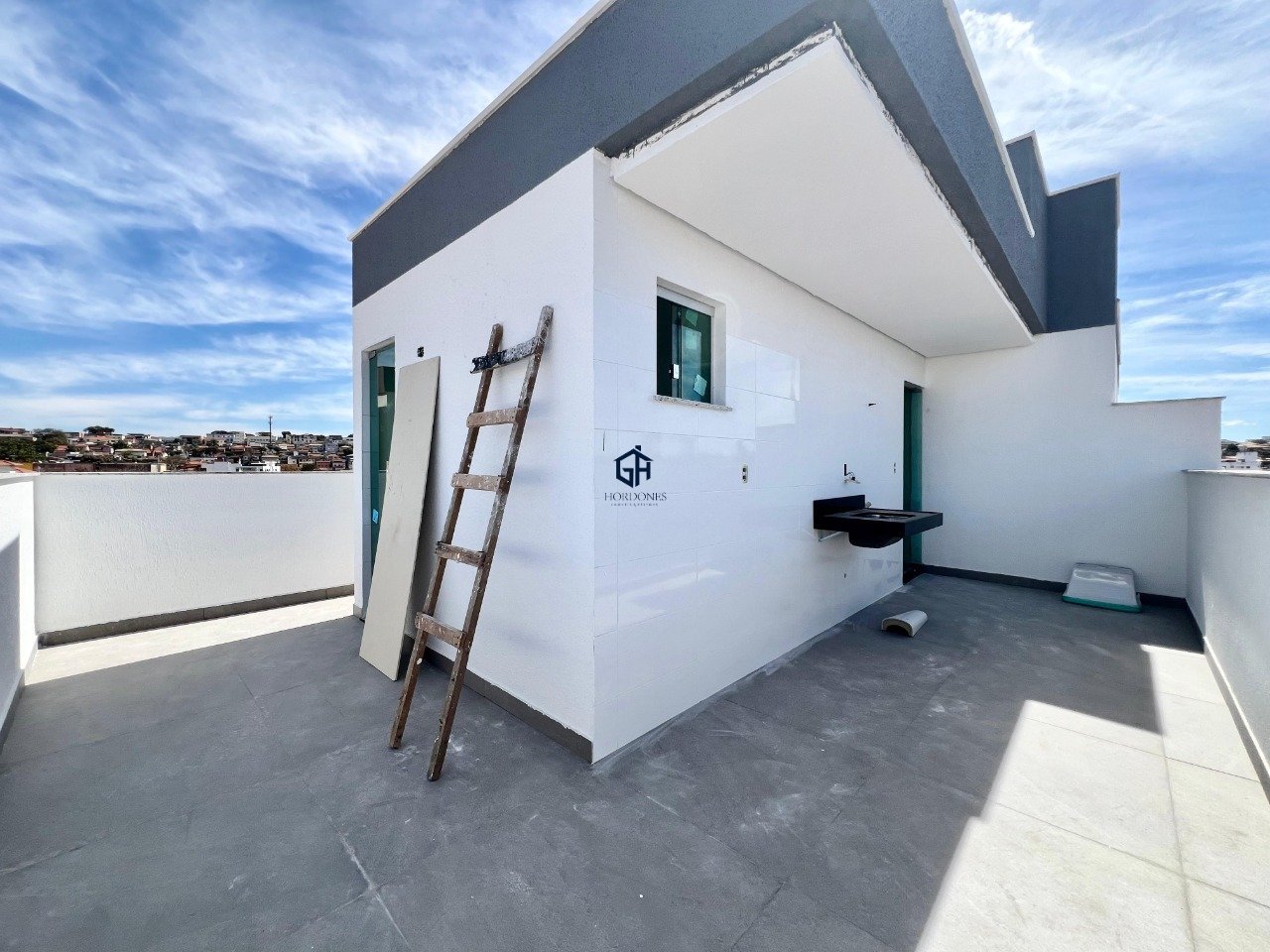Cobertura com 3 quartos — Santa Mônica, Belo Horizonte