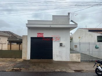 office em Rua Dom Pedro II, Centro - Santo Antônio da Platina - PR