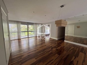 apartment em Rua Itanhatim, Vila Andrade - São Paulo - SP