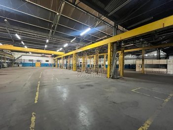 industrial em Avenida Fábio Eduardo Ramos Esquivel, Canhema - Diadema - SP