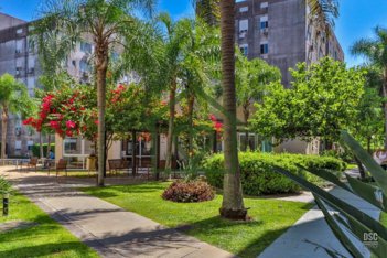 apartment em Avenida Juca Batista, Cavalhada - Porto Alegre - RS