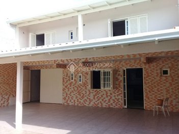 house em Rua Princesa Isabel, Sumaré - Alvorada - RS
