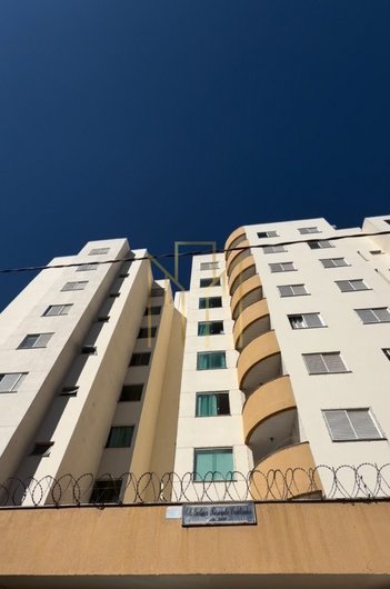 apartment em Rua Rodrigo Pereira Júnior, Presidente Roosevelt - Uberlândia - MG