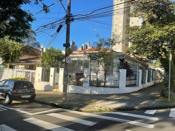 house em Rua Prefeito Passos, Vila Itapura - Campinas - SP