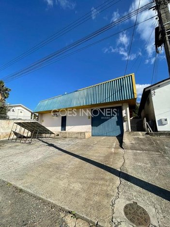 industrial em Rua Salvador Darós, Bosque do Repouso - Criciúma - SC