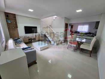 house em Avenida Santa Cruz do Areao, Vila Areao - Taubaté - SP