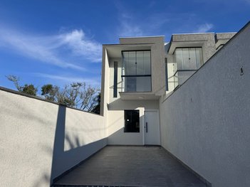 house em Rua Mário Jansen, Escola Agrícola - Blumenau - SC