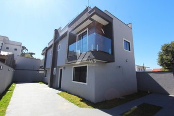 house em Rua Salomão Elias Feder, Uberaba - Curitiba - PR