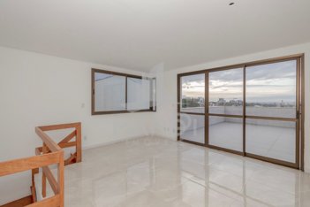 apartment em Rua Moema, Chácara das Pedras - Porto Alegre - RS
