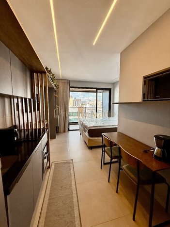 apartment em Avenida Cardeal da Silva, Rio Vermelho - Salvador - BA