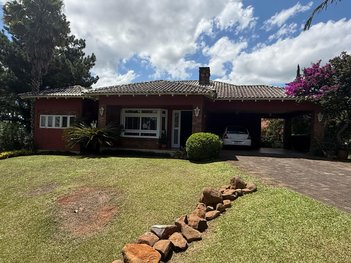 house em Avenida Ely Corrêa, Sagrada Família - Gravataí - RS