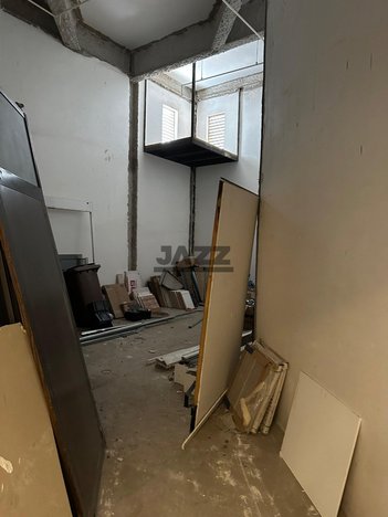 business em Avenida Heitor Villa Lobos, Vila Ema - São José dos Campos - SP