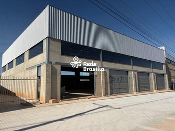 industrial em QN 403 Conjunto E, Samambaia Norte (Samambaia) - Brasília - DF