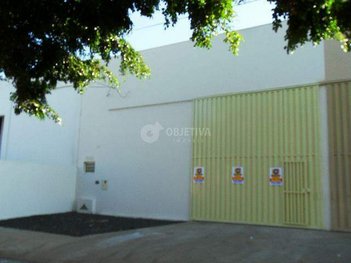 industrial em Avenida Espanha, Tibery - Uberlândia - MG