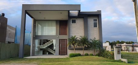 house em Avenida Diamante, Rainha do Mar - Xangri-Lá - RS