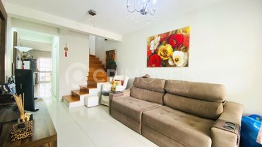 house em Rua Heitor Manganelli, Jardim Itu - Porto Alegre - RS