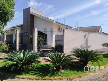 house em Rua Pioneiro Salvador Ludovico Mazzer, Jardim Dias I - Maringá - PR