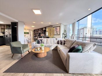 apartment em Avenida Governador Irineu Bornhausen, Agronômica - Florianópolis - SC