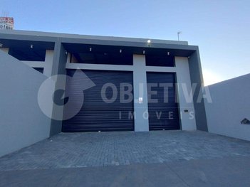 industrial em Rua Amâncio Jorge Monteiro, Segismundo Pereira - Uberlândia - MG