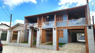 house em Rua Vitório Francisco Giordani, Jardim Itu - Porto Alegre - RS