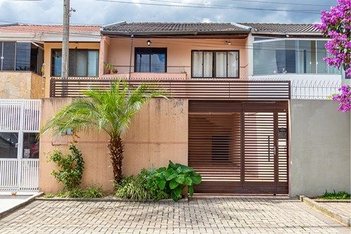 house em Rua João de Paula Cordeiro Filho, Novo Mundo - Curitiba - PR