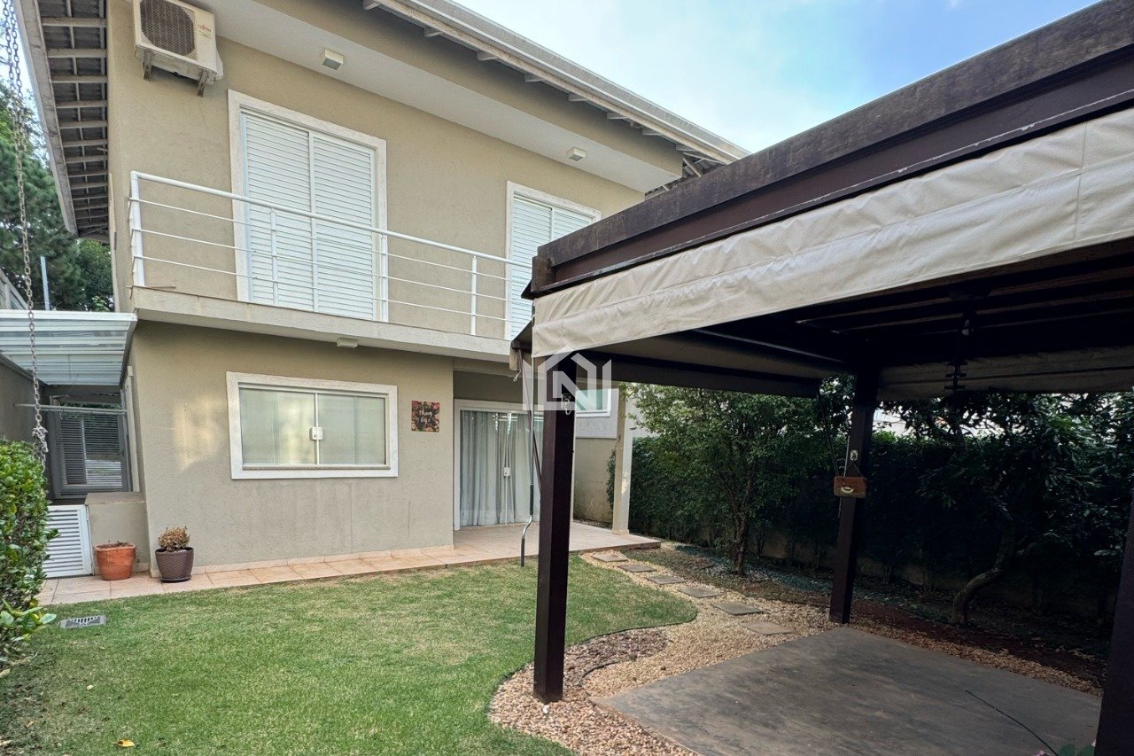 Casa à venda Palm Hills - Fachada de traz