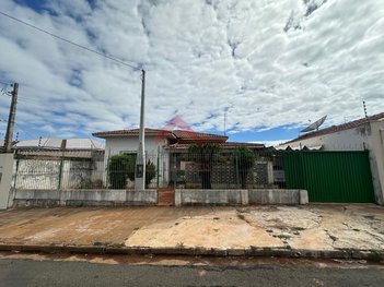 house em Rua Marechal Deodoro, Centro - Andradina - SP