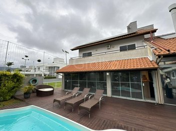 house em Rua Tom Jobim, Saco Grande - Florianópolis - SC