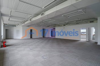 office em Geraldo Flausino Gomes, Cidade Monções - São Paulo - SP